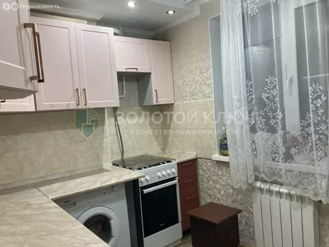 4-комнатная квартира: Дмитров, Загорская улица, 34 (66.8 м)