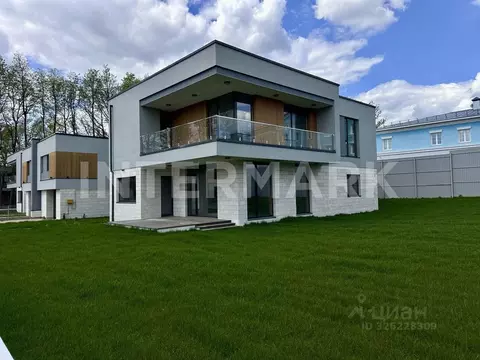 Коттедж в Московская область, Одинцовский городской округ, д. Зайцево ...