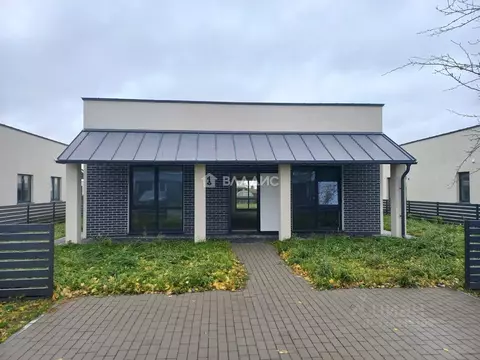 Дом в Калининградская область, Гурьевский муниципальный округ, пос. ...