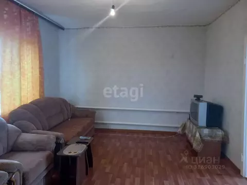 Дом в Курская область, Мантуровский район, Ястребовский сельсовет, с. ...