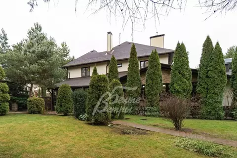 Дом в Москва д. Власово, ул. Мирная, 15 (495 м)