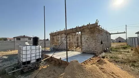 Дом в Крым, Симферопольский район, с. Мирное ул. Прохладная (80 м)