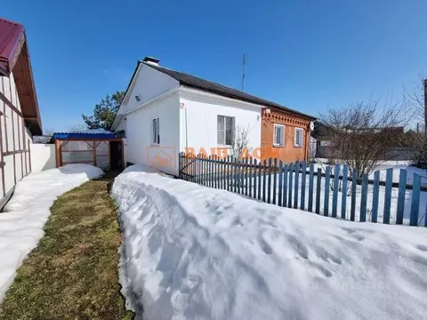 Дом в Тульская область, Щекинский район, Яснополянское с/пос, с. ...