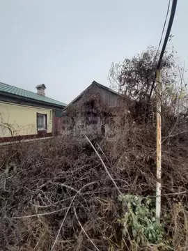 Дом в Саратовская область, Балашовский район, с. Тростянка ул. Ленина, ...