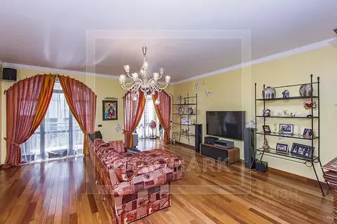 5-к кв. Москва Большой Сухаревский пер., 24 (205.0 м)