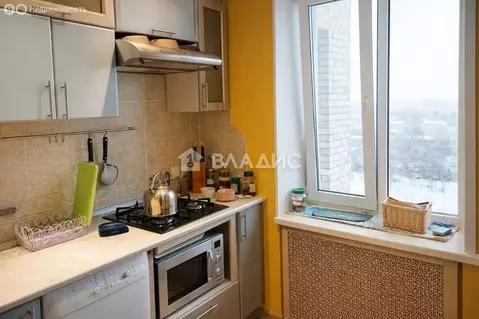 3-комнатная квартира: Колпино, улица Веры Слуцкой, 38 (58 м)