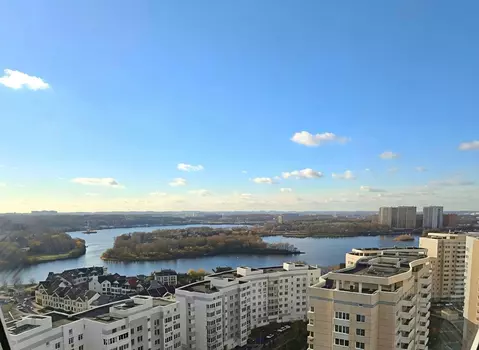 Продается 2-комнатная квартира