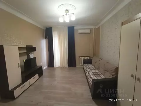 2-к кв. Крым, Симферополь просп. Кирова, 5 (50.0 м)