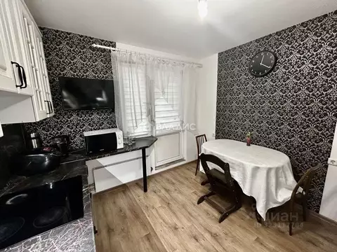 2-к кв. Нижегородская область, Нижний Новгород ул. Левобережная, 3 ...