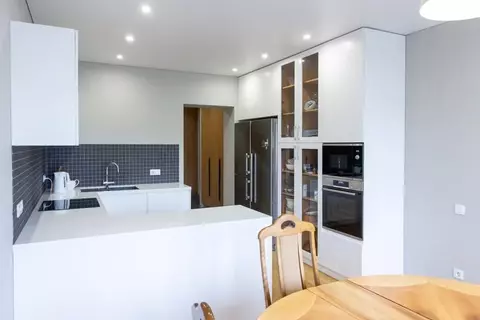 3-к кв. Самарская область, Самара ул. Алексея Толстого, 87 (115.0 м)