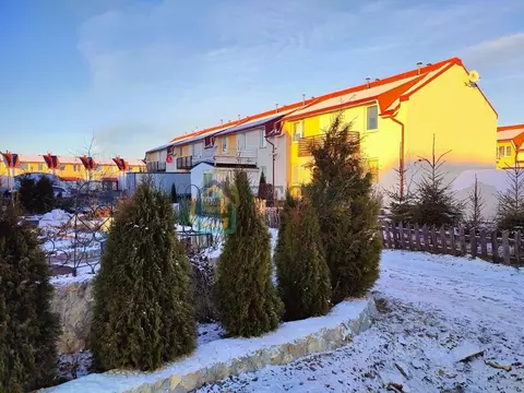 Таунхаус в Ленинградская область, Волосовский район, Клопицкое с/пос, ...