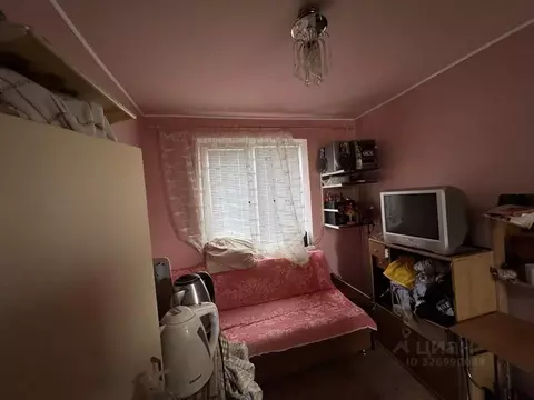 Дом в Крым, Сакский район, Суворовское с/пос, Заводское СПК ул. Дружбы ...