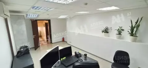 Офис в Москва ул. Остоженка, 10 (17 м)