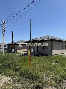 Дом в Крым, Симферопольский район, с. Мирное ул. Черноморская, 131 ...