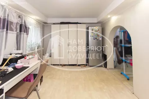 2-комнатная квартира: село Фоки, Заводская улица, 22 (70 м)