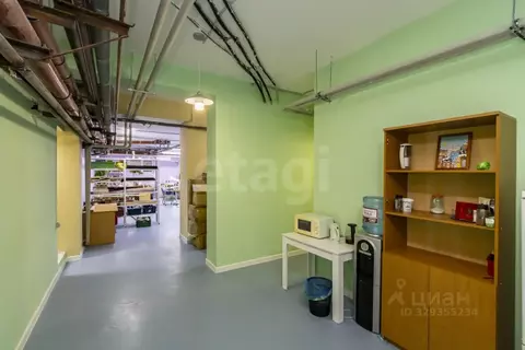 Помещение свободного назначения в Тюменская область, Тюмень ул. ...