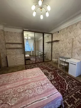 Продается комната в 3-комнатной квартире