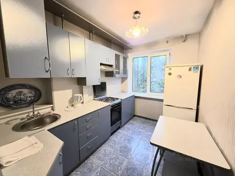 2-к кв. Нижегородская область, Нижний Новгород ул. Генерала Зимина, 34 ...