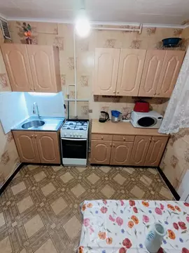 3-к кв. Санкт-Петербург Караваевская ул., 10К1 (67.7 м)