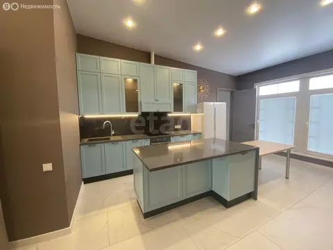 Дом в Иркутск, улица Ивана Чурина (130 м)