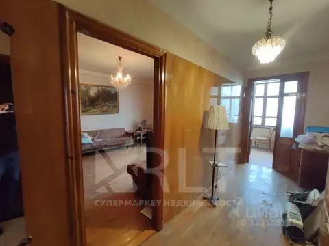 4-к кв. Дагестан, Махачкала ул. Азиза Алиева, 3 (80.0 м)