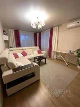 2-к кв. Татарстан, Казань ул. Рауиса Гареева, 98 (53.0 м)