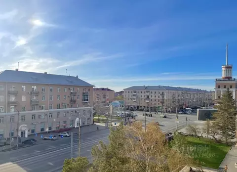 3-к кв. Омская область, Омск просп. Карла Маркса, 31 (42.0 м)