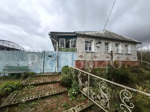 Дом в Курская область, Курский район, Нижнемедведицкий сельсовет, д. ...