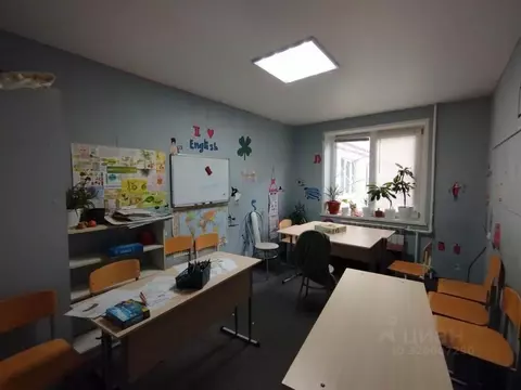 Помещение свободного назначения в Татарстан, Набережные Челны просп. ...