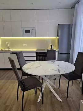 3-к кв. Москва Очаковское ш., 5к4 (55.0 м)