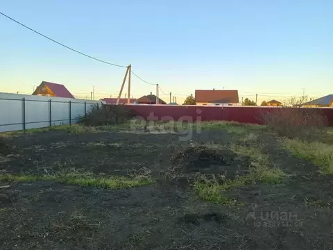 Участок в Тюменская область, Тюменский муниципальный округ, д. Ушакова ...