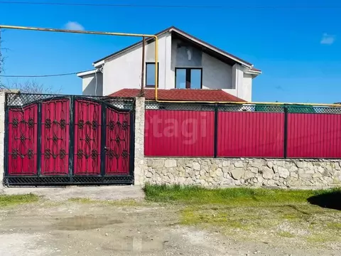 Дом в Крым, Феодосия муниципальный округ, с. Ближнее ул. Крымская (192 ...