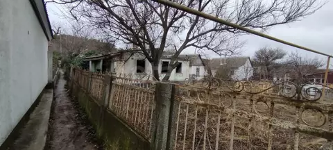 Дом в Крым, Симферопольский район, с. Мирное ул. Крутая (42 м)