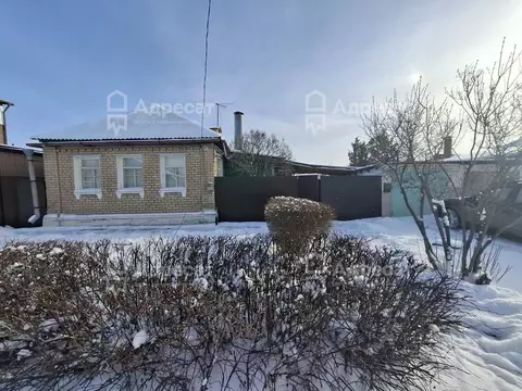 Дом в Волгоградская область, Волгоград Верхнезареченский пгт, ул. ...