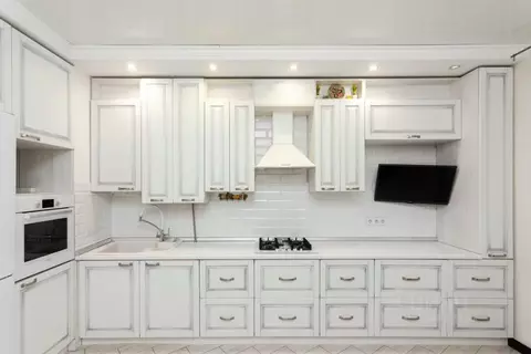 2-к кв. Калининградская область, Калининград Осенняя ул., 4А (66.5 м)