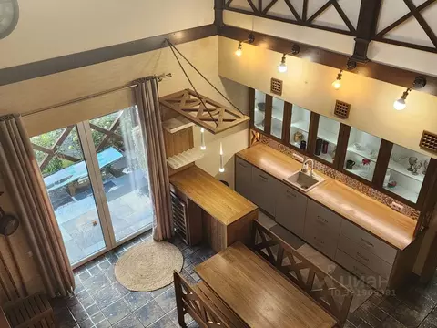 Дом в Калининградская область, Полесский муниципальный округ, пос. ...