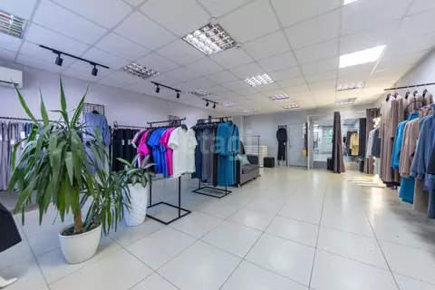 Помещение свободного назначения в Хабаровский край, Хабаровск ...