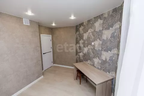 3-к кв. Удмуртия, Ижевск ул. Зои Космодемьянской, 15 (100.0 м)