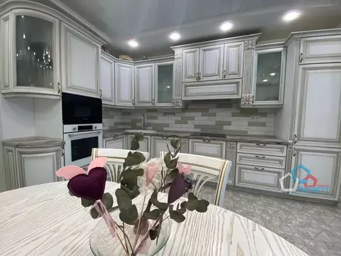 2-к кв. Омская область, Омск Октябрьская ул., 159 (50.6 м)