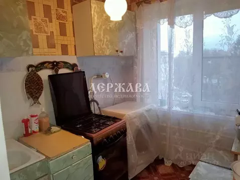 2-к кв. Белгородская область, Старый Оскол Интернациональный мкр, 48 ...