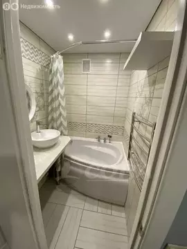 3-комнатная квартира: Ялуторовск, улица Карбышева, 7 (70 м)