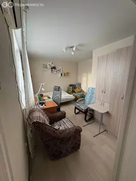 4-комнатная квартира: Евпатория, улица Конституции, 3 (83.4 м)