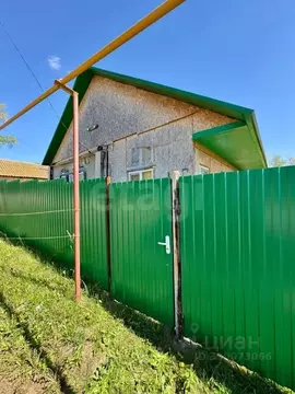 Дом в Башкортостан, Стерлитамакский район, Услинский сельсовет, с. ...