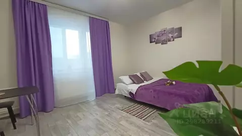 Студия Ханты-Мансийский АО, Сургут Университетская ул., 45/2 (25.0 м)