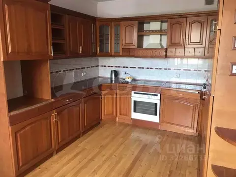 6-к кв. Тюменская область, Тюмень ул. Попова, 7с2 (156.0 м)