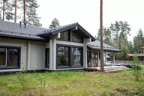 Дом в Ленинградская область, Выборгский район, Рощино пгт, ЦК-2 клп 22 ...