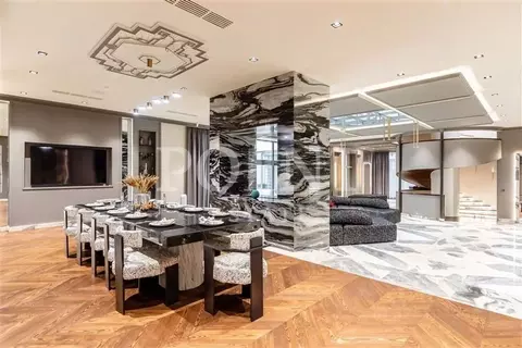 Коттедж в Московская область, Одинцовский городской округ, д. Барвиха, ...