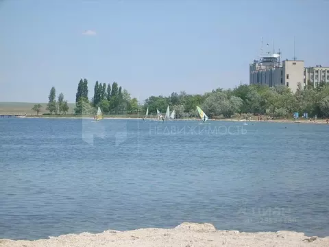 Участок в Крым, Евпатория городской округ, Новоозерное пгт  (6.0 сот.)