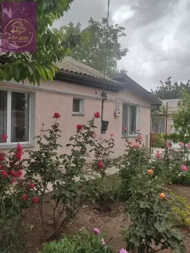 Дом в Крым, Сакский район, с. Добрушино ул. Гагарина, 2 (50 м)