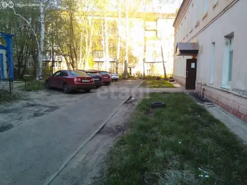 1к в -комнатной квартире (10 м)